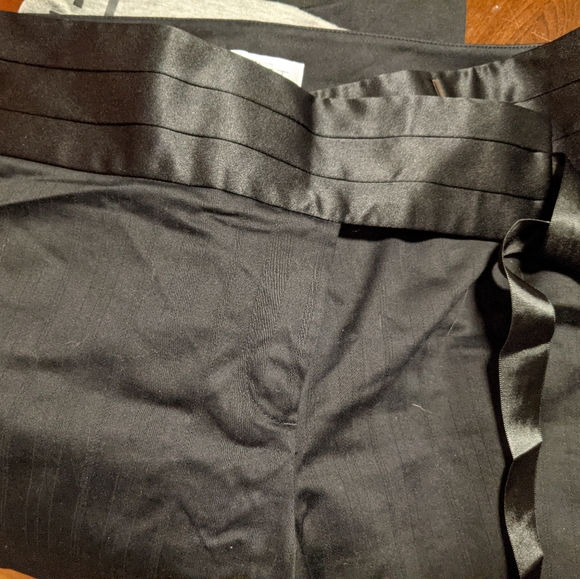 Ann Taylor LOFT cropped dress pants - Picture 2 of 3